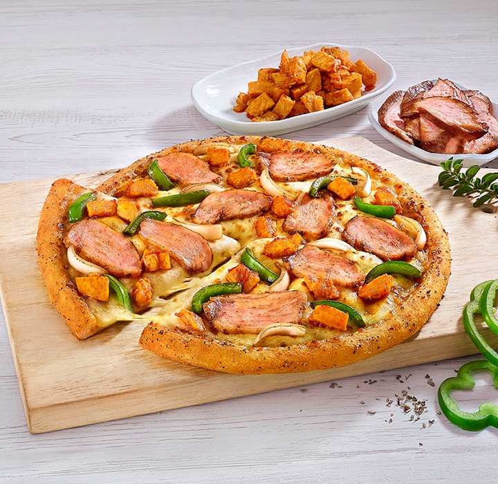 Chicken Fiesta Pizza – Cheese Burst (Reg)