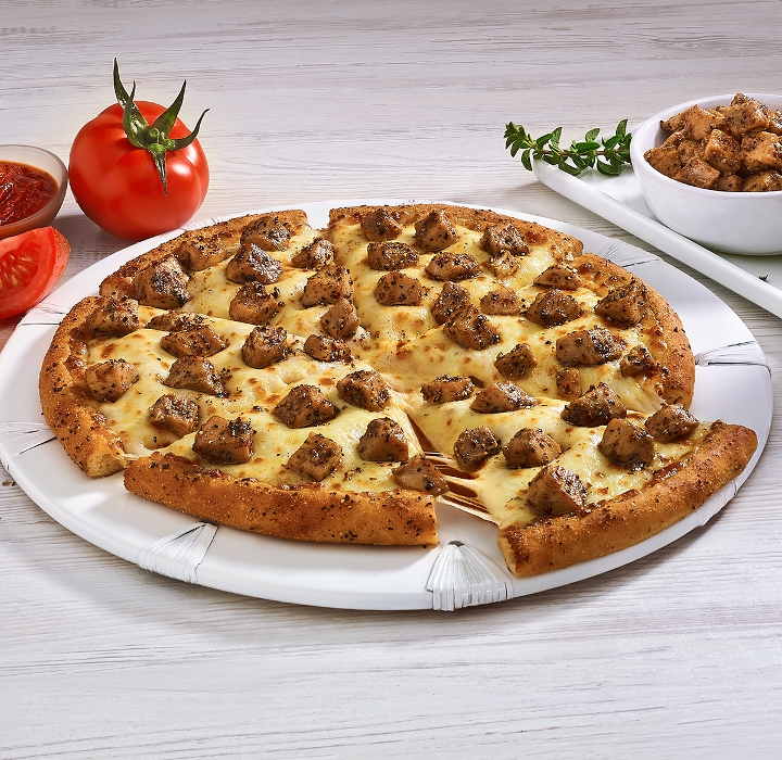 Pepper Barbecue Chicken Pizza – Cheese Burst (Reg)